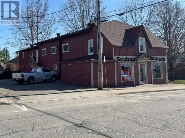 141 HOTCHKISS STREET, Gravenhurst (Muskoka (S)), Ontario P1P1H6