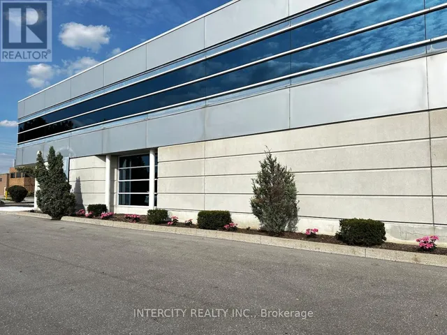 B - 99 SANTE DRIVE, Vaughan (Concord), Ontario L4K3C4