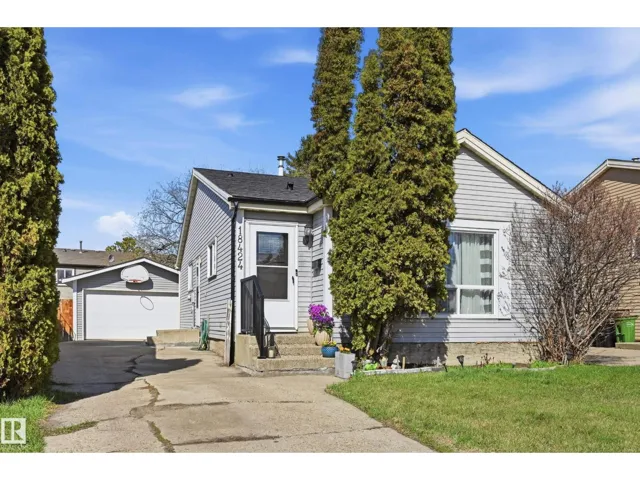 18424 96A AV NW, Edmonton, Alberta T5T3N9