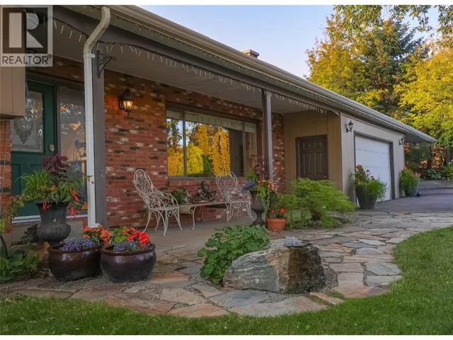 2351 Gallagher Road, Kelowna, British Columbia V1P1G9