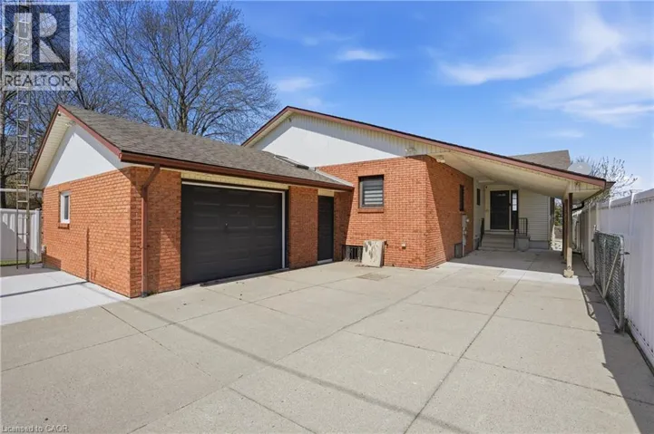 8 FIRELANE 14D Road, Niagara-on-the-Lake, Ontario L0S1J0