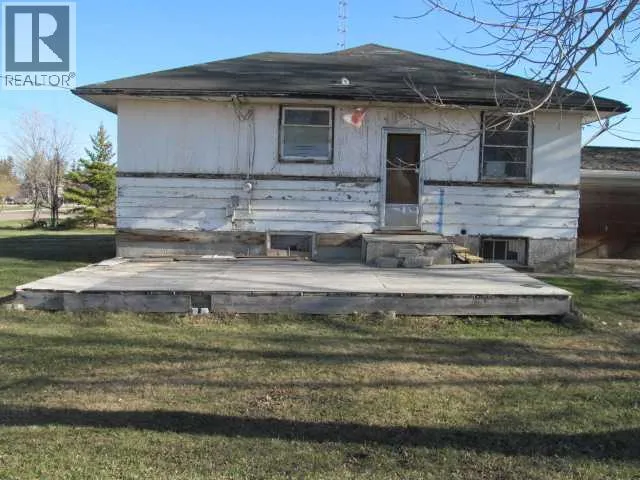 602 5th Ave Avenue, Beaverlodge, Alberta T0H0C0