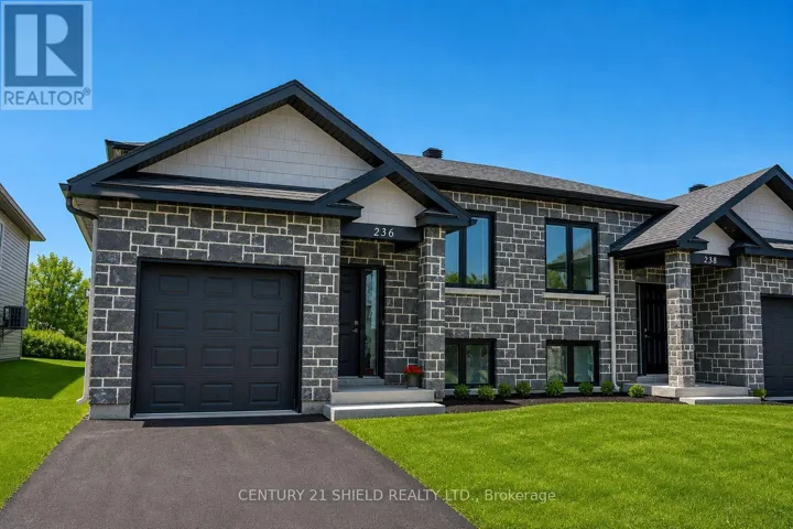 236 EAST RIDGE DRIVE, Cornwall, Ontario K6H0H9