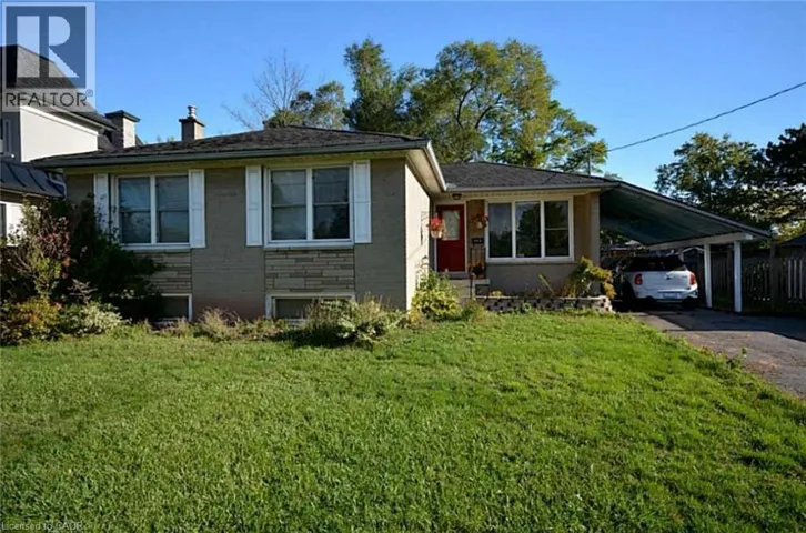 469 SCARSDALE Crescent, Oakville, Ontario L6L3W7