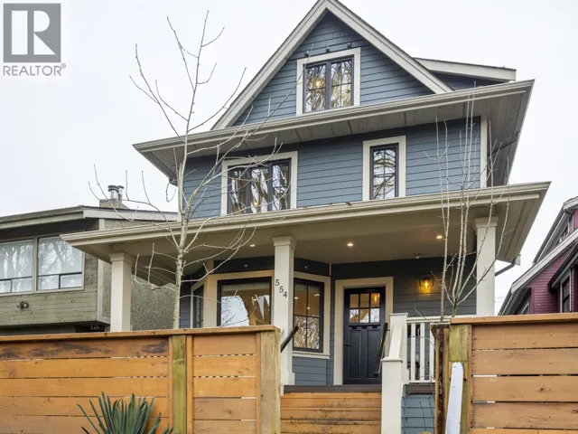 554 E 10TH AVENUE, Vancouver, British Columbia V5T2A4