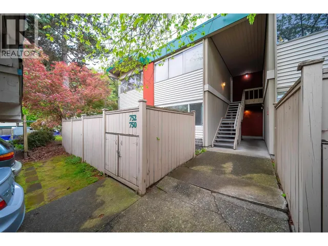 750 WESTVIEW CRESCENT, Vancouver, British Columbia V7N3X8