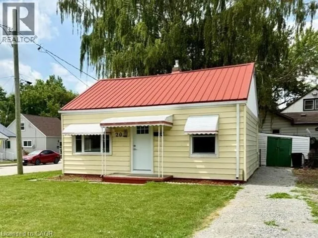 20 MCNAUGHTON Avenue, Wallaceburg, Ontario N8A1R8