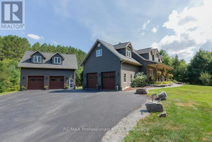 427 SKYHILLS ROAD, Huntsville (Chaffey), Ontario P1H2N5