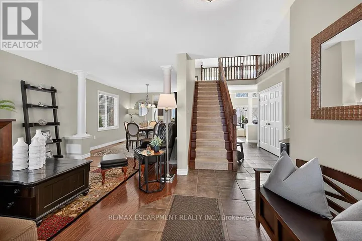 25 SOUTHWOOD CR. CRESCENT, Haldimand, Ontario N3W0A6