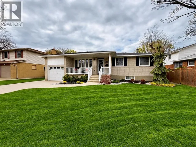1044 Cathcart BOULEVARD, Sarnia, Ontario N7S2H2
