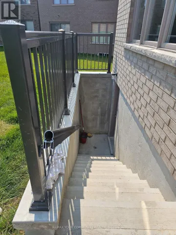 BSMT - 226 MIYAKO COURT, Oshawa (Windfields), Ontario L1L0R7