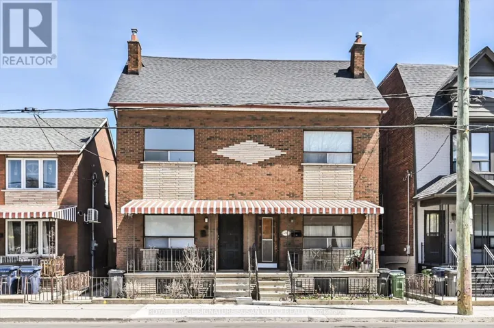 493 OSSINGTON AVENUE, Toronto (Palmerston-Little Italy), Ontario M6G3T3