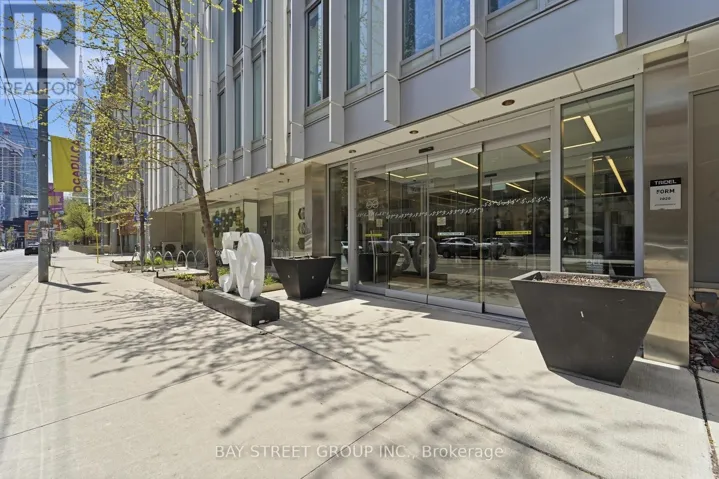 915 - 50 MCCAUL STREET, Toronto (Kensington-Chinatown), Ontario M5T1V9