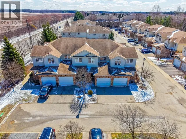 105 BARD Boulevard Unit# 40, Guelph, Ontario N1L0E2