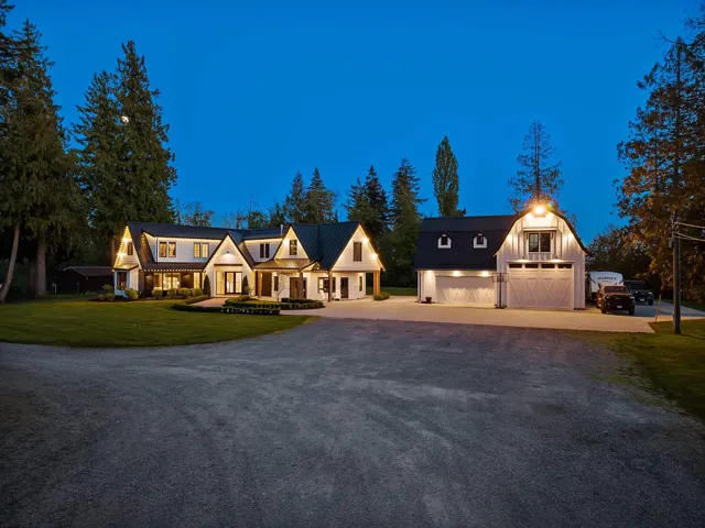 24968 28 AVENUE, Langley, British Columbia V4W2R2