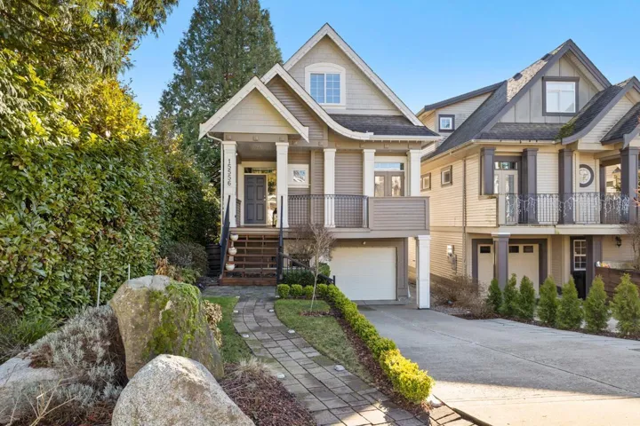 15556 GOGGS AVENUE, White Rock, British Columbia V4B2N6