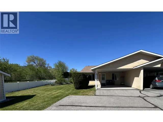 145 Redwing Place Unit# 9, Oliver, British Columbia V0H1T4