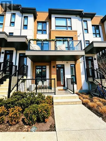 TH-105 - 145 CANON JACKSON DRIVE, Toronto (Beechborough-Greenbrook), Ontario M6M0E1
