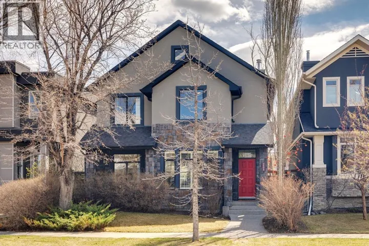 2405 Bowness Road NW, Calgary, Alberta T2N3L8
