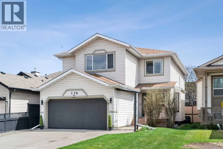 176 Douglas Ridge Green SE, Calgary, Alberta T2Z2T4