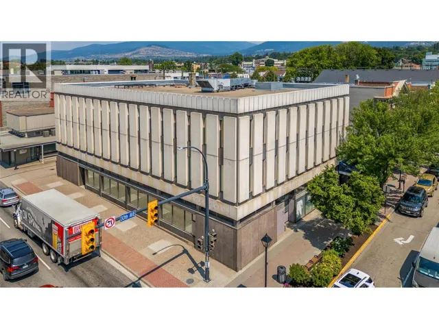 3131 30th Avenue, Vernon, British Columbia V1T5M4