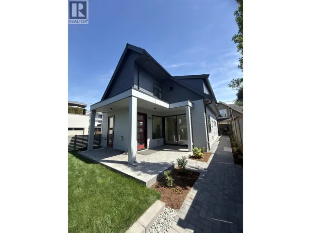 3768 FLEMING STREET, Vancouver, British Columbia V5N3W2