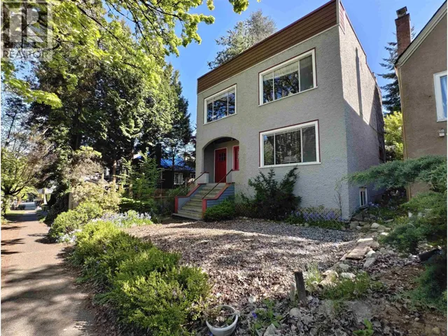 3716 W 16TH AVENUE, Vancouver, British Columbia V6R3C4