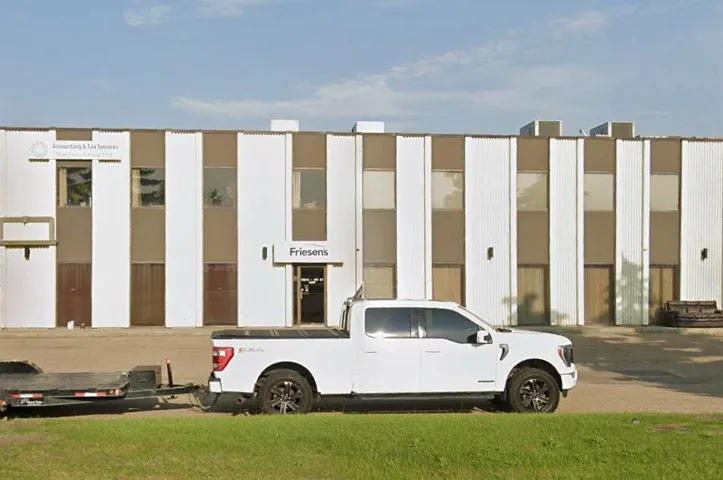 10804, 10804 181 St NW, Edmonton, Alberta T5S1K4