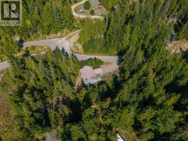 Vickers Trail Lot# 146, Anglemont, British Columbia v0e1m8
