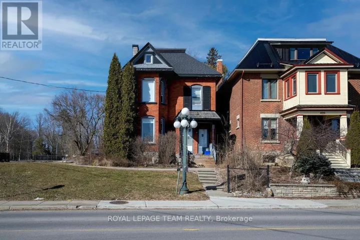 422 DONALD B MUNRO DRIVE, Ottawa, Ontario K0A1L0