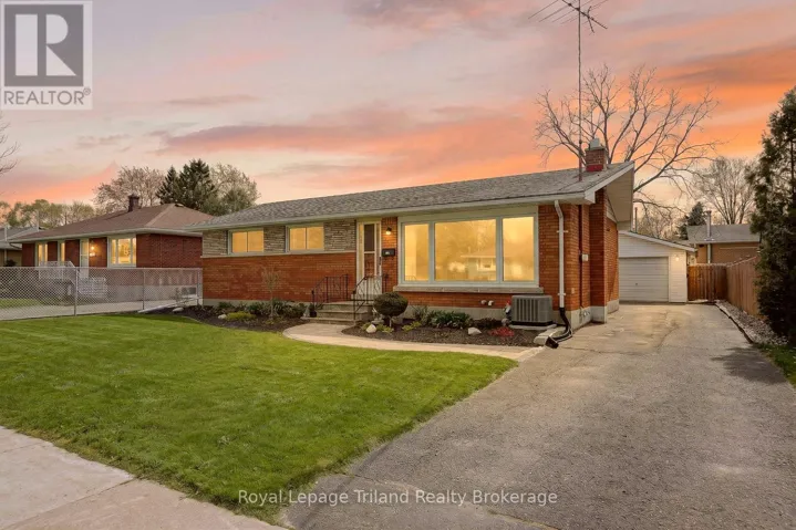 261 SPRINGBANK AVENUE N, Woodstock (Woodstock - North), Ontario N4S7R2