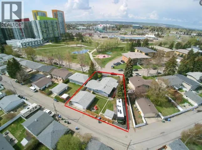 2940 Blakiston Drive NW, Calgary, Alberta T2L1L6