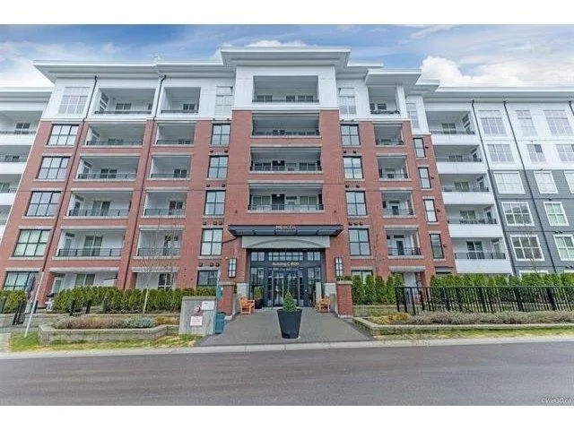 C523 8150 207 STREET, Langley, British Columbia V2Y4J4