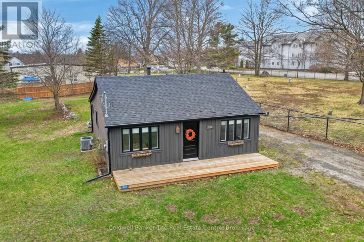 935 FIRST STREET S, Gravenhurst (Muskoka (S)), Ontario P1P1K3