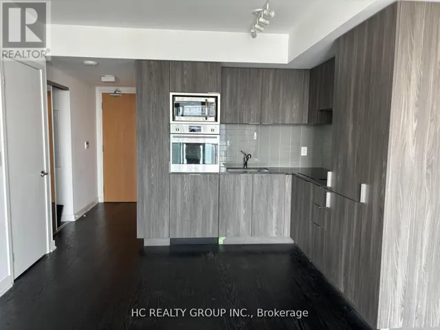 4204 - 11 WELLESLEY STREET W, Toronto (Bay Street Corridor), Ontario M4Y0G4