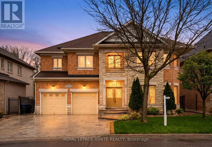 36 VALLEYRIDGE CRESCENT, Brampton (Bram East), Ontario L6P2C8