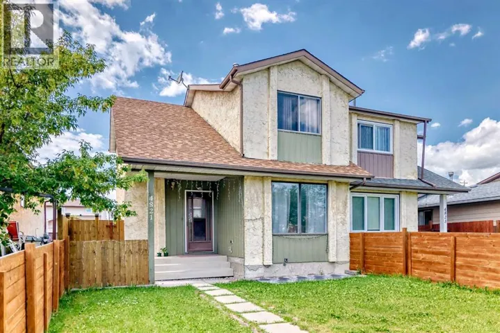 4821 60 Street NE, Calgary, Alberta T1Y5B8