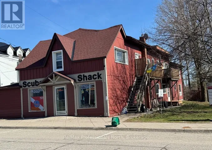 141 HOTCHKISS STREET, Gravenhurst (Muskoka (S)), Ontario P1P1H6