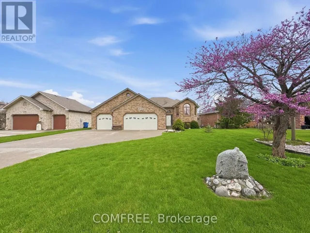 372 EAST PUCE ROAD, Lakeshore, Ontario N8L0C6