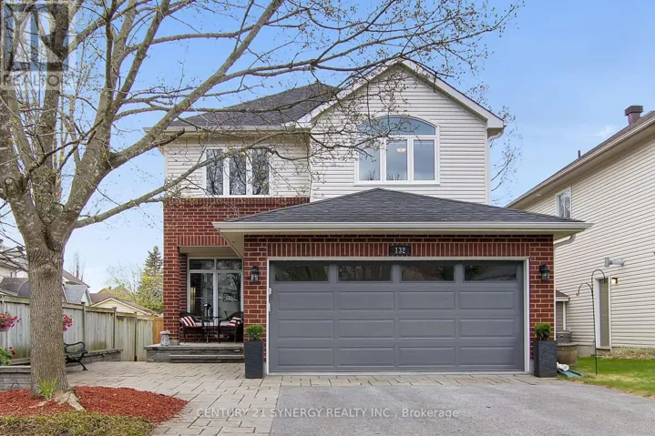 132 SPRINGCREEK CRESCENT, Ottawa, Ontario K2M2M1