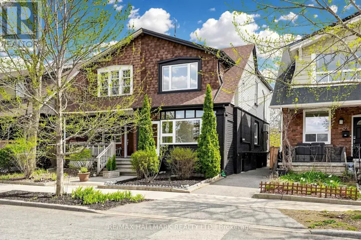 301 WOLVERLEIGH BOULEVARD, Toronto (Danforth), Ontario M4C1S5