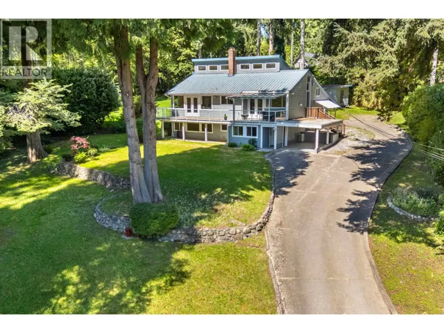 914 GOWER POINT ROAD, Gibsons, British Columbia V0N1V3