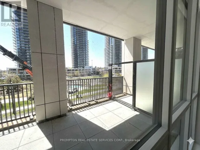 208 - 68 ESTHER SHINER BOULEVARD, Toronto (Bayview Village), Ontario M2K0J6