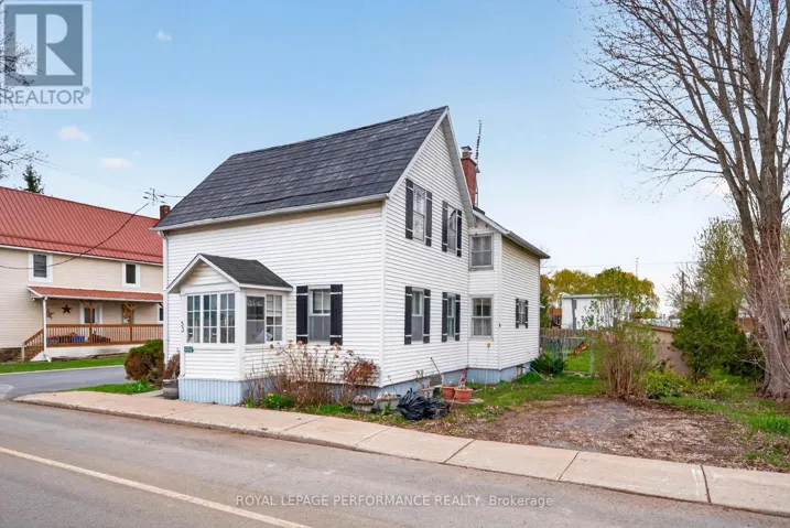 3242 AVONMORE MAIN STREET, North Stormont, Ontario K0C1C0