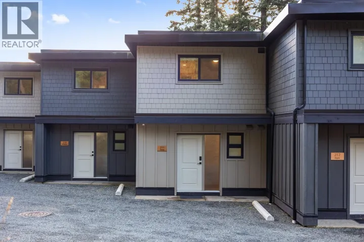 214 4305 Shingle Spit Rd, Hornby Island, British Columbia V0R1Z0
