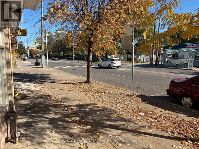 MAIN+BASEMENT - 3280 DANFORTH AVENUE, Toronto (Oakridge), Ontario M1L1C3