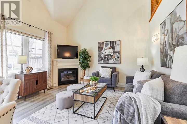 G7 - 7 GIDLEY LANE, Ajax (Central), Ontario L1T4Z7