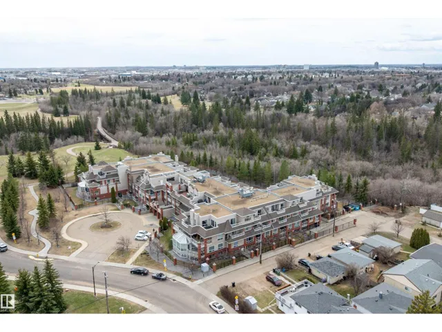 #202 7510 89 ST NW, Edmonton, Alberta T6C0X5