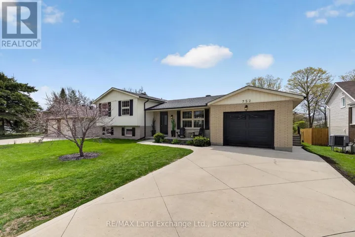752 PALMATEER DRIVE, Kincardine, Ontario N2Z1R8
