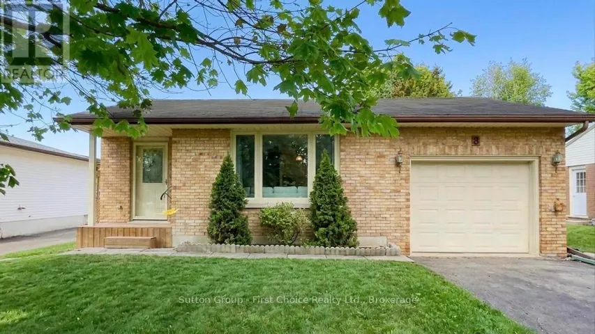 8 DUNSFORD CRESCENT, St. Marys, Ontario N4X1C6